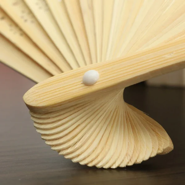 Éventail à Main Pliable en Papier de Bambou – Image 4